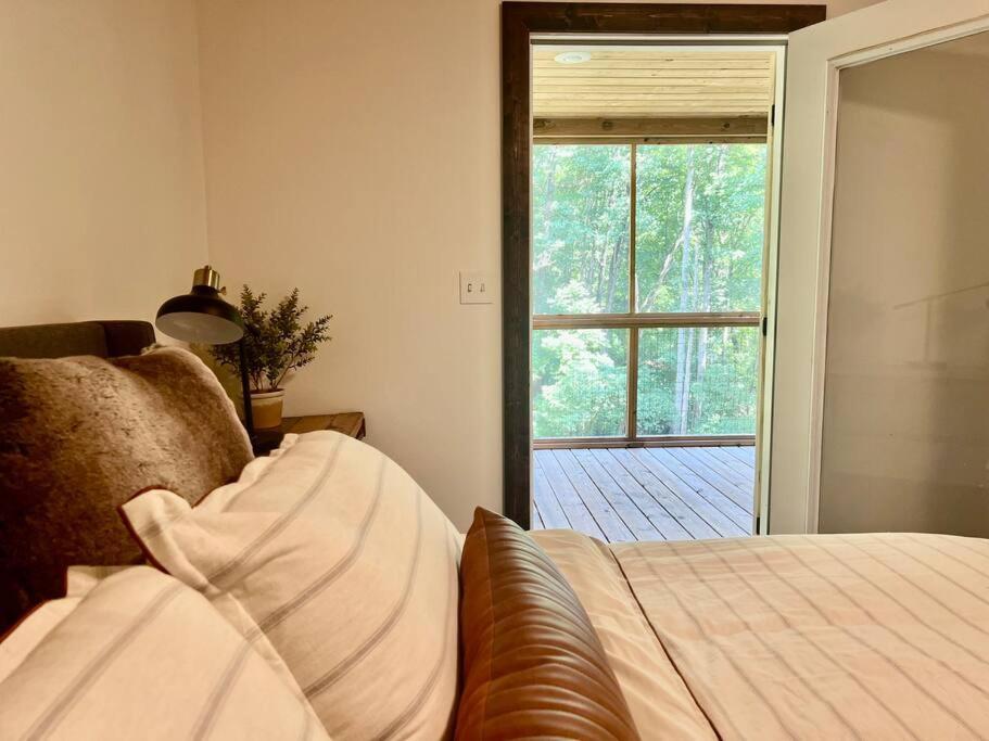 Close To Lake Blue Ridge, Hot Tub, Swing Beds Morganton المظهر الخارجي الصورة