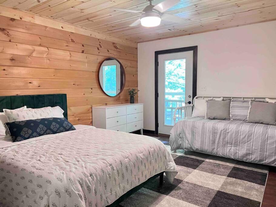 Close To Lake Blue Ridge, Hot Tub, Swing Beds Morganton المظهر الخارجي الصورة