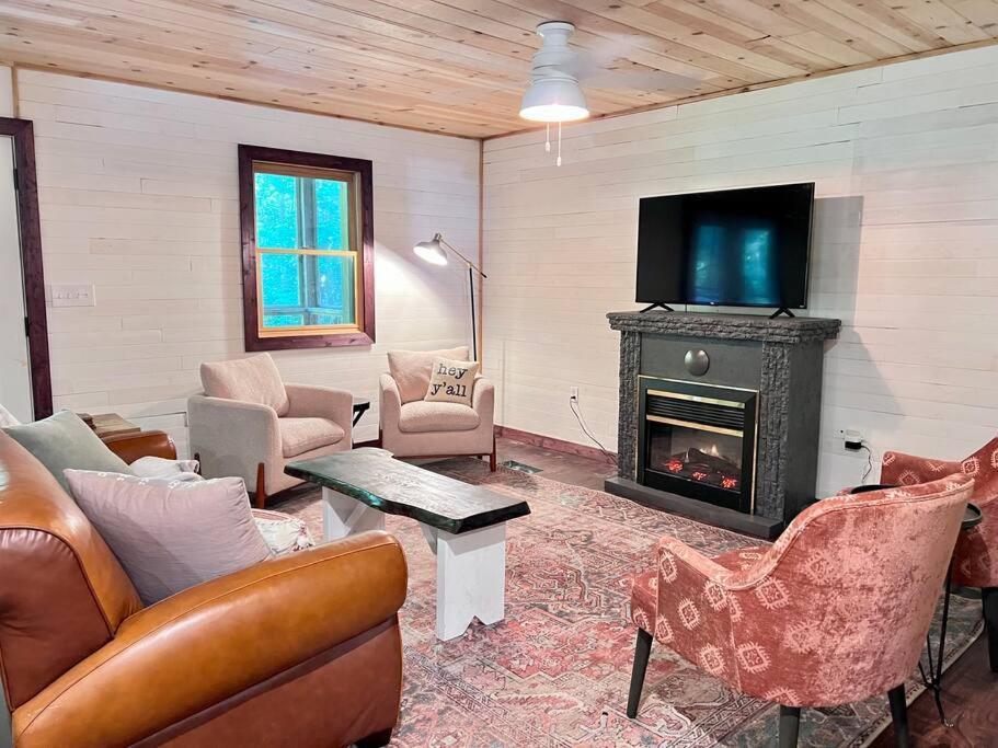 Close To Lake Blue Ridge, Hot Tub, Swing Beds Morganton المظهر الخارجي الصورة